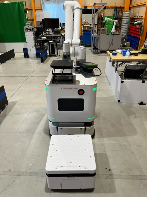 AMR（自立走行搬送ロボット）